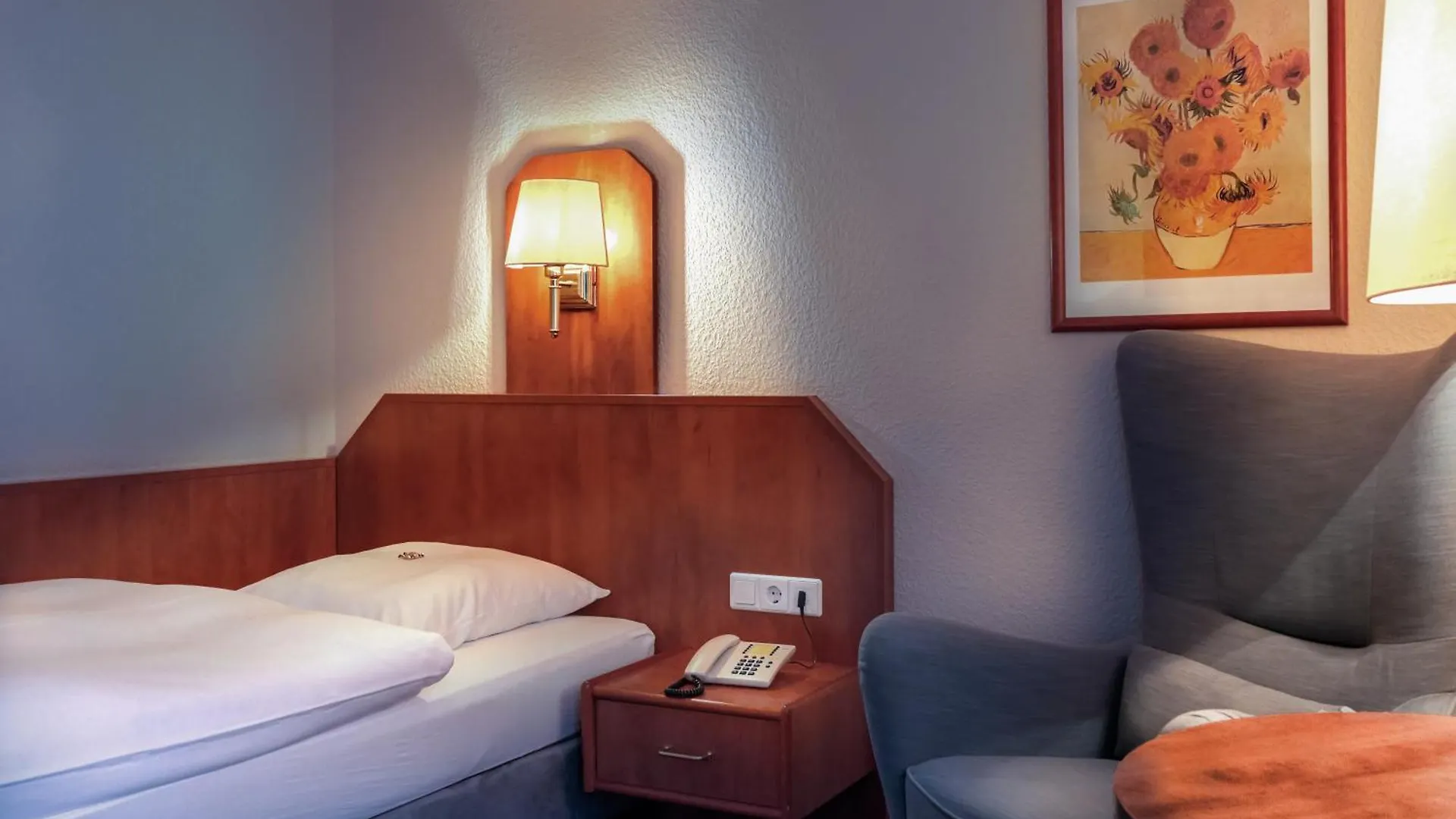 Hotel Muenkel Hannover 3*,